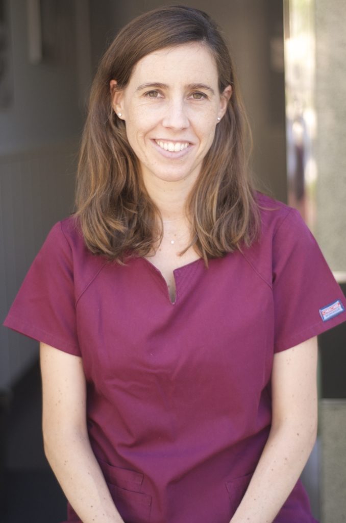 Dra. Jennifer Navarro Visser - Dentista - Qboca